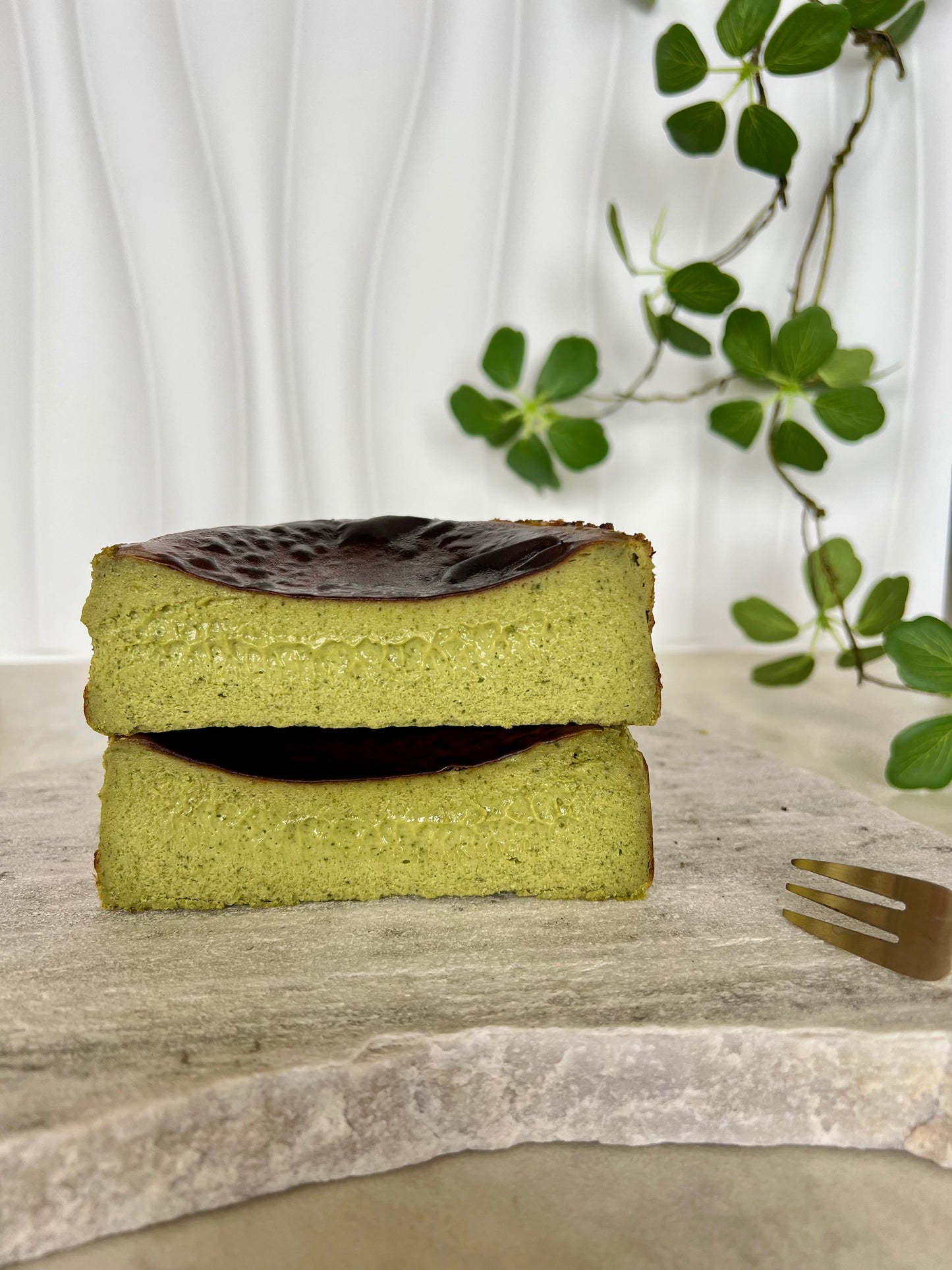 とろける抹茶バスクチーズケーキ
